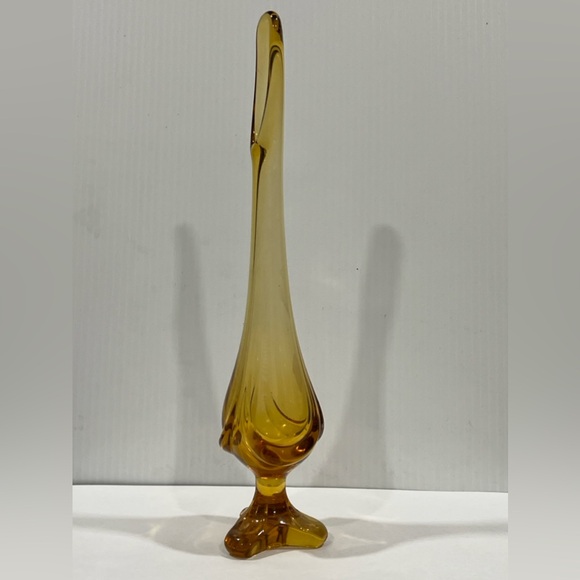 Rare HTF Amber color VIKING Epic Drape Y-Footed 3 Petal Swung Vase Bud MCM.